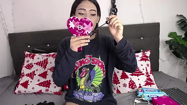 aleja spearsx online show from December 22, 2025, 11:07 am