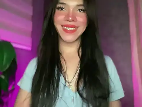 Snapshot of Misselliefayexxx chatting on April 13, 2026, 9:09 pm Misselliefayexxx online show from April 13, 2026, 9:09 pm