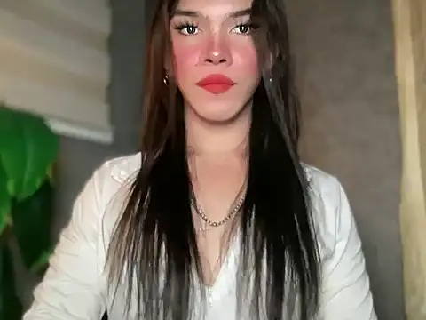 Snapshot of Misselliefayexxx chatting on May 11, 2026, 8:17 pm Misselliefayexxx online show from May 11, 2026, 8:17 pm