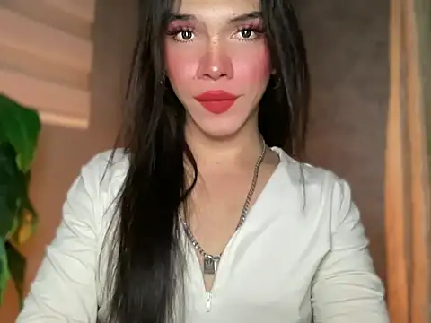 Misselliefayexxx online show from June 7, 2026, 9:40 pm