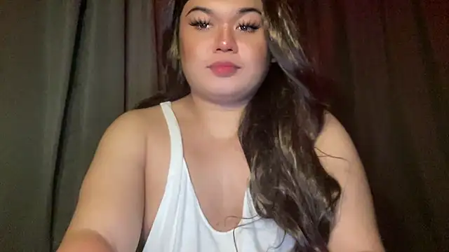 Snapshot of RedHead_Thalia chatting on February 10, 2026, 6:56 pm RedHead Thalia online show from February 10, 2026, 6:56 pm