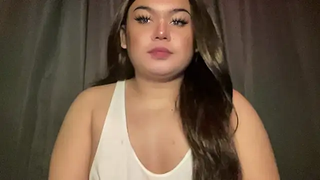 Snapshot of RedHead_Thalia chatting on February 25, 2026, 9:57 pm RedHead Thalia online show from February 25, 2026, 9:57 pm