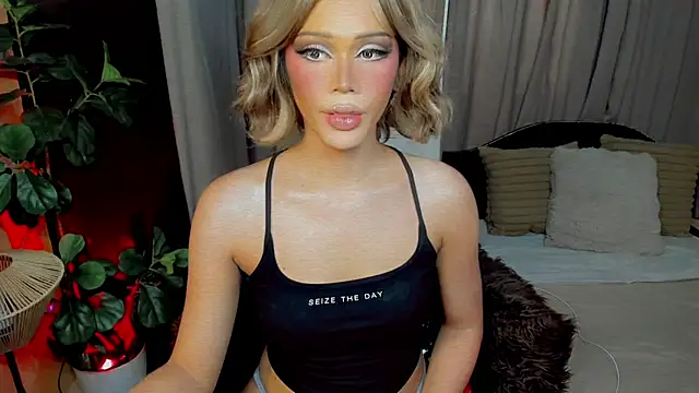 Snapshot of Candicebloom chatting on March 21, 2026, 1:32 am Candicebloom online show from March 21, 2026, 1:32 am