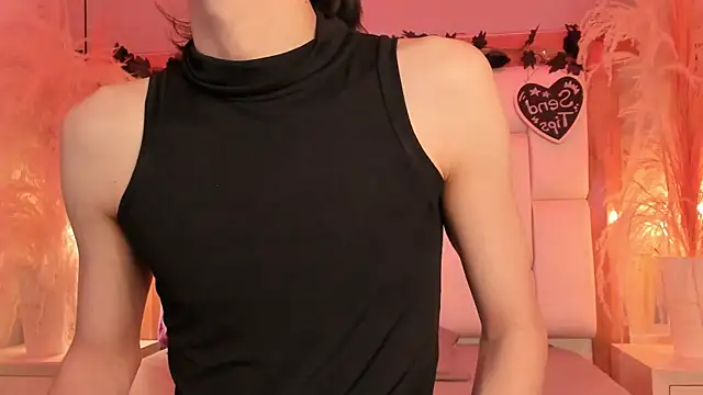 Snapshot of Daphne_And_Roger chatting on February 10, 2026, 11:03 am Daphne And Roger online show from February 10, 2026, 11:03 am