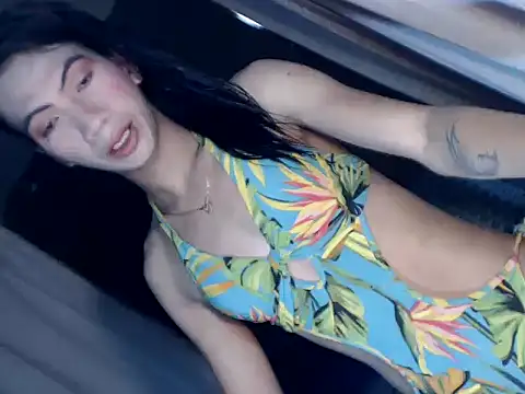 xyourdreamtrans online show from November 13, 2025, 7:29 am