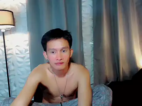 Snapshot of prince_elaijah chatting on April 14, 2026, 5:08 pm prince elaijah online show from April 14, 2026, 5:08 pm