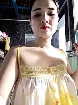 Okleotina online show from September 13, 2025, 2:44 am