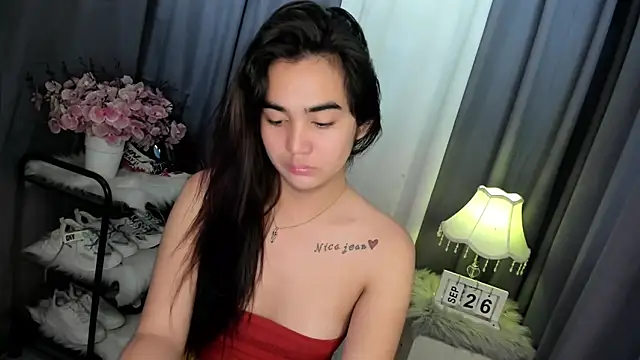 Snapshot of Alovelydoll_nica chatting on September 25, 2025, 10:57 pm Alovelydoll nica online show from September 25, 2025, 10:57 pm