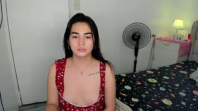 Snapshot of Alovelydoll_nica chatting on October 29, 2025, 7:54 am Alovelydoll nica online show from October 29, 2025, 7:54 am