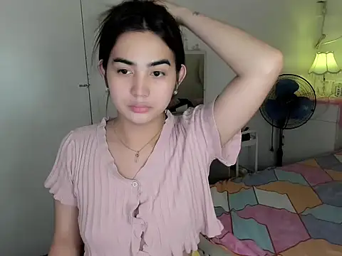 Alovelydoll nica online show from May 8, 2026, 3:01 am