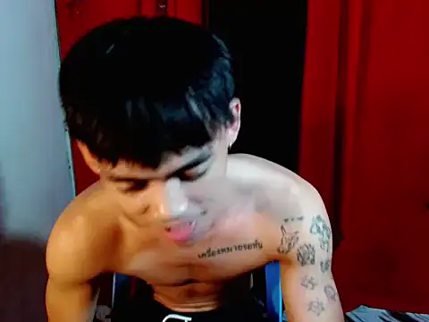 urhunky boy online show from May 3, 2026, 7:47 am