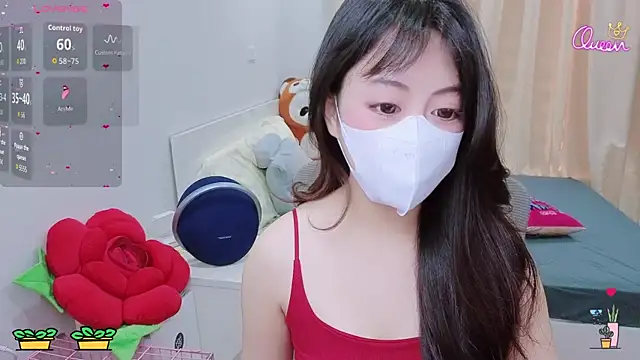 -MinaYoung- online show from May 5, 2026, 2:19 am