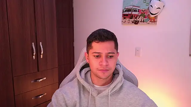 domsantiago  online show from October 26, 2025, 1:55 am