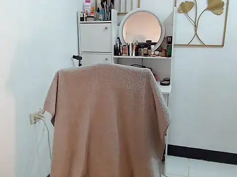 Snapshot of miya_khali chatting on March 2, 2026, 6:14 am miya khali online show from March 2, 2026, 6:14 am