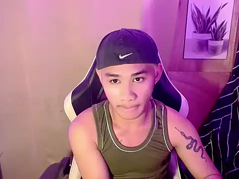 asianhardcock25 online show from September 18, 2025, 4:53 pm