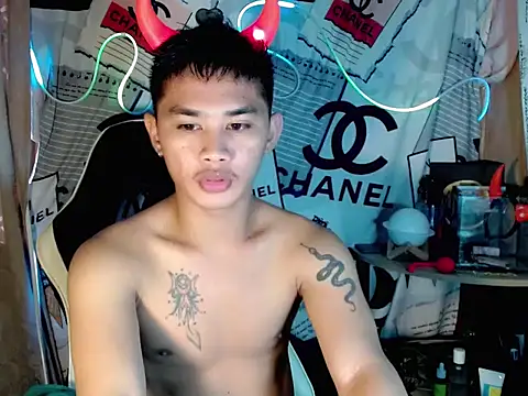 asianhardcock25 online show from October 31, 2025, 10:55 pm