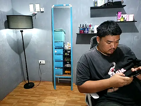 Snapshot of amanda_vuitton chatting on September 22, 2025, 12:51 pm amanda vuitton online show from September 22, 2025, 12:51 pm