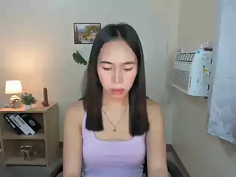 Snapshot of Shindoll chatting on October 11, 2025, 12:47 pm Shindoll online show from October 11, 2025, 12:47 pm