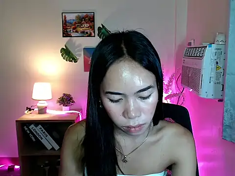 Snapshot of Shindoll chatting on October 26, 2025, 9:59 am Shindoll online show from October 26, 2025, 9:59 am