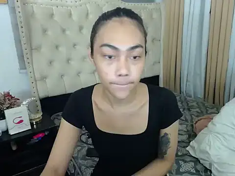 Innocent yanixx69 online show from May 21, 2026, 5:09 pm