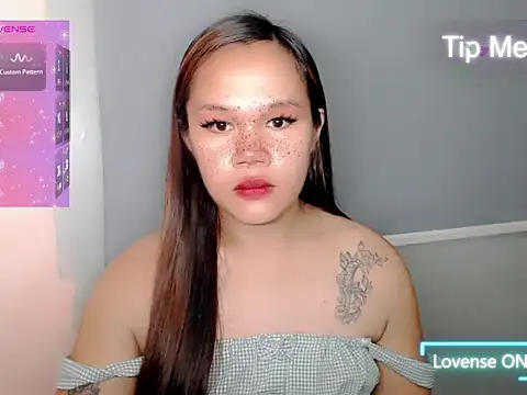 Snapshot of Lovelyariah chatting on October 9, 2025, 10:02 am Lovelyariah online show from October 9, 2025, 10:02 am