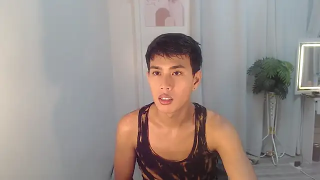 shokolet 2001 online show from February 1, 2026, 2:04 pm