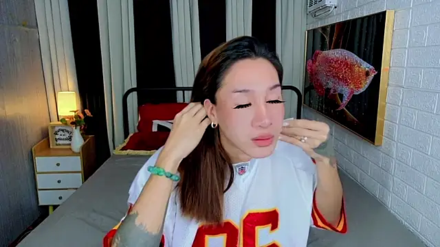 Snapshot of TRANSGODDESSA chatting on November 6, 2025, 1:28 am TRANSGODDESSA online show from November 6, 2025, 1:28 am