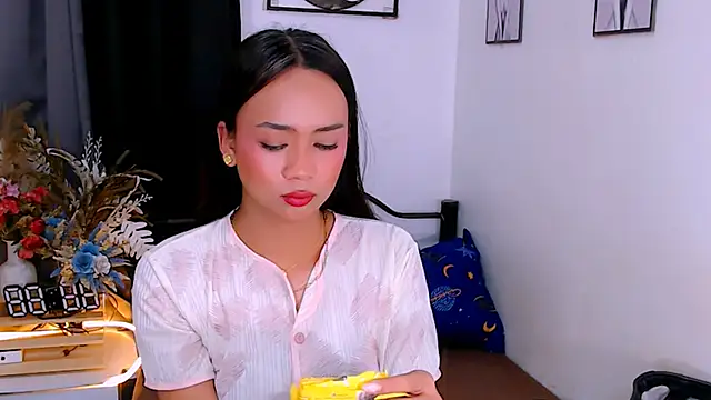 Snapshot of Zialustts chatting on March 5, 2026, 3:30 pm Zialustts online show from March 5, 2026, 3:30 pm