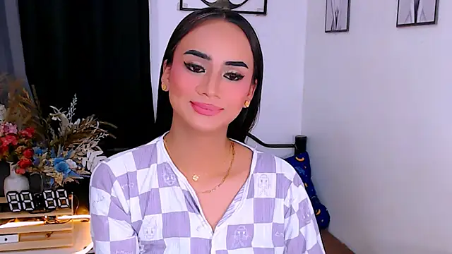 Snapshot of Zialustts chatting on March 7, 2026, 3:53 pm Zialustts online show from March 7, 2026, 3:53 pm