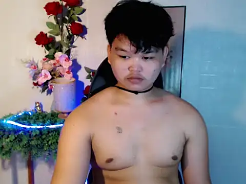 Reynelcock online show from June 9, 2026, 8:15 am