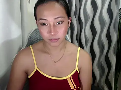 sweetiie caren online show from August 3, 2026, 1:49 pm
