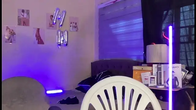 Snapshot of CassieXMarga chatting on February 21, 2026, 2:45 am CassieXMarga online show from February 21, 2026, 2:45 am