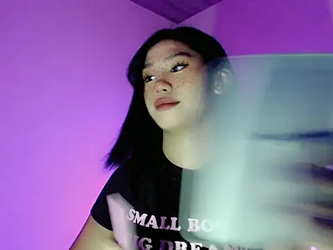 Maxine Sucks online show from October 11, 2025, 1:42 pm