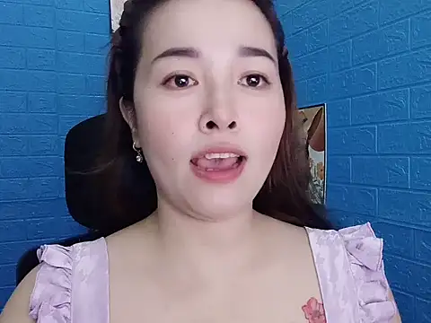 benahotsex69 online show from September 16, 2025, 12:50 pm