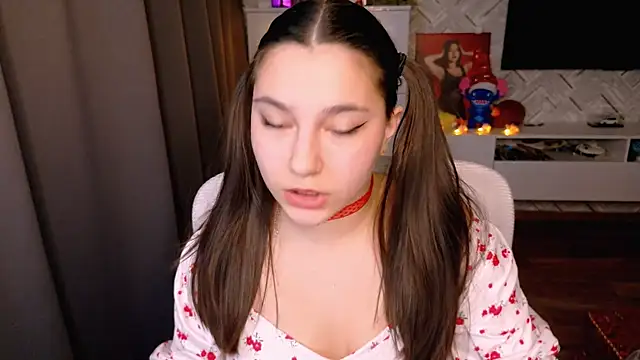 Arianna Grend online show from January 13, 2026, 1:05 pm