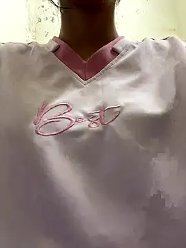 meomeo2k6 online show from October 18, 2025, 2:18 pm