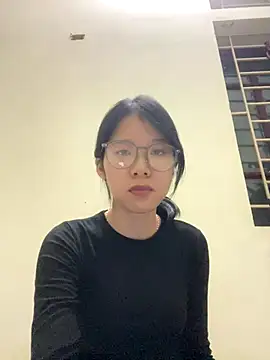 meomeo2k6 online show from December 18, 2025, 2:01 pm