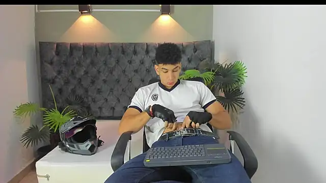 ALAN REDINGER online show from September 27, 2025, 12:43 pm