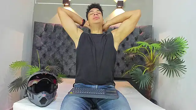 ALAN REDINGER online show from September 30, 2025, 1:38 pm