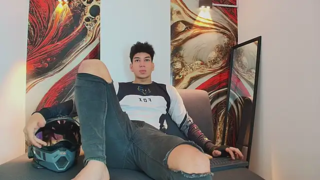 Snapshot of ALAN_REDINGER chatting on November 30, 2025, 1:15 pm ALAN REDINGER online show from November 30, 2025, 1:15 pm