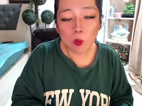 Snapshot of Goddess_Pleasure chatting on October 16, 2025, 11:06 pm Goddess Pleasure online show from October 16, 2025, 11:06 pm