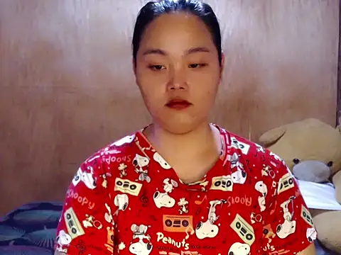  Lylia online show from May 8, 2026, 2:28 am