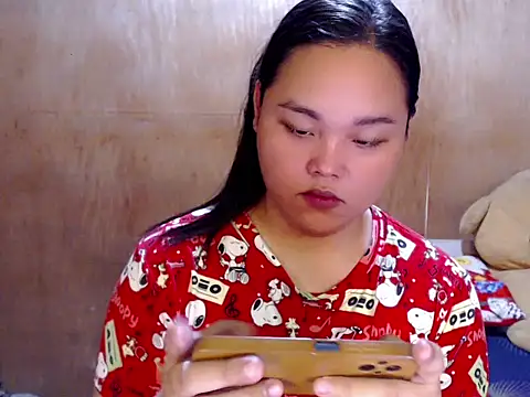  Lylia online show from August 7, 2026, 12:18 pm