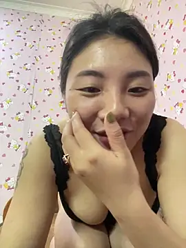 D2sweet online show from October 23, 2025, 3:44 pm