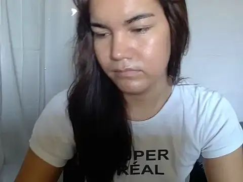 Enchantress Magdalena online show from April 27, 2026, 3:59 am