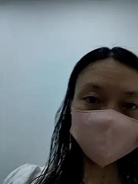 Snapshot of AlinaBaby_x chatting on October 5, 2025, 2:15 pm AlinaBaby x online show from October 5, 2025, 2:15 pm