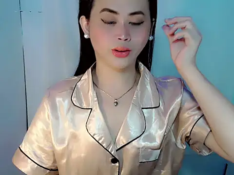 slutty afina online show from June 23, 2026, 6:22 am