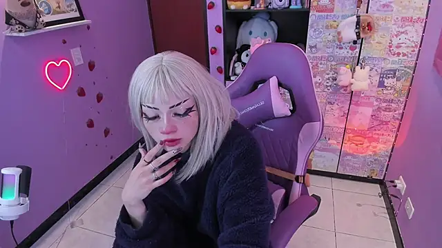 Vero Osb  online show from November 30, 2025, 9:30 pm