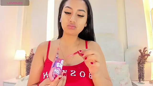 SalomeeBell online show from October 3, 2025, 7:55 pm