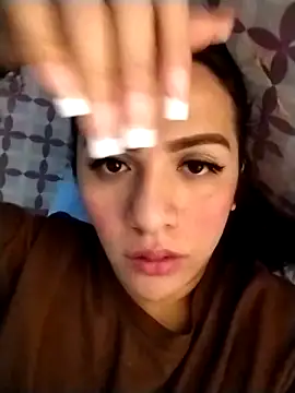 enoria1992 online show from March 26, 2026, 10:48 pm